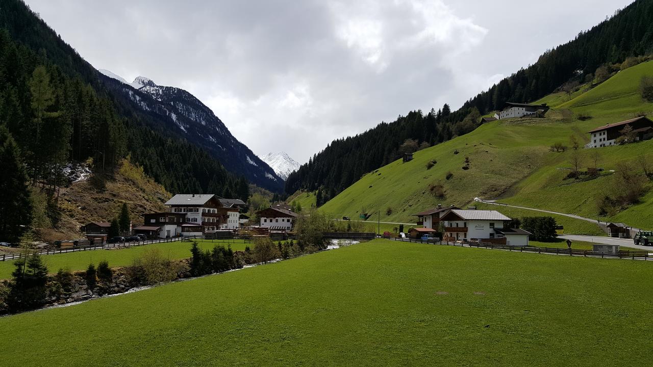 Вилла Gasperlerhof Нойштифт-им-Штубайталь Экстерьер фото